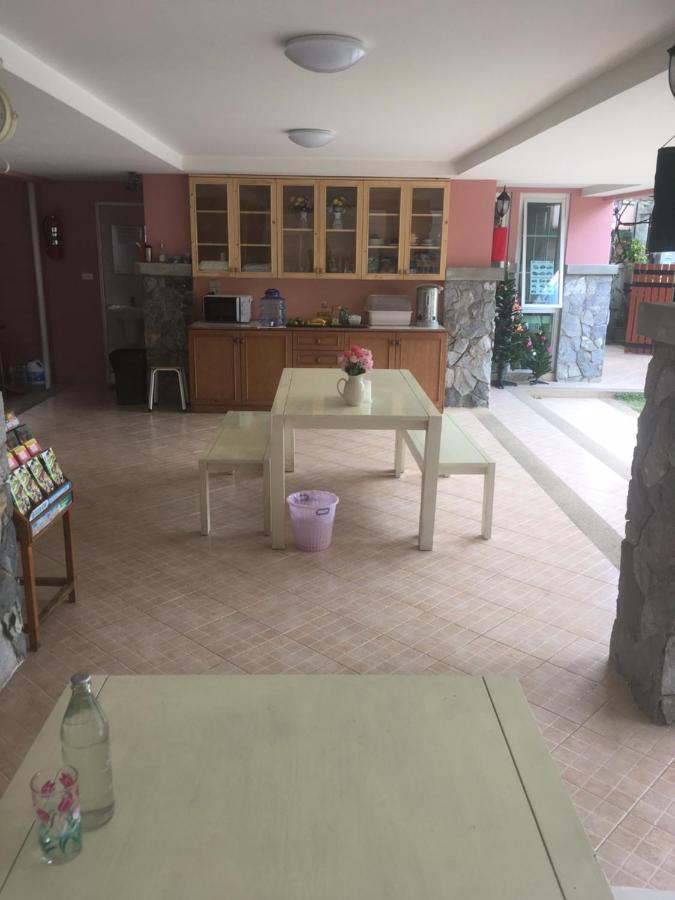 Triple Palms House Hotell Chiang Mai Eksteriør bilde